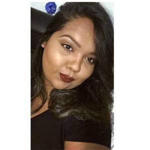 Meet your Posher, Fatima